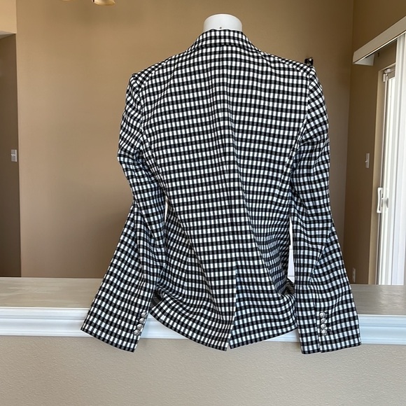 Veronica Beard Blazer - Picture 3 of 8